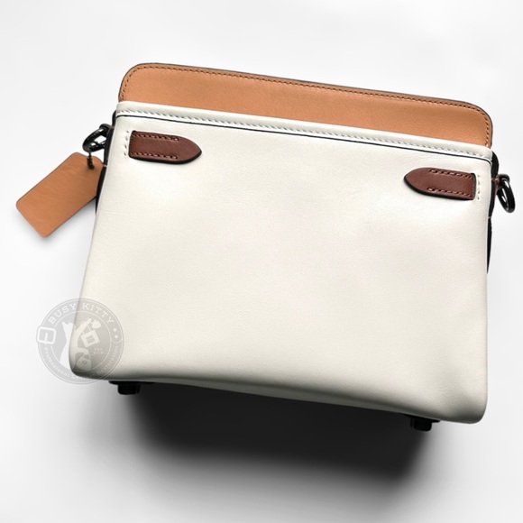 Sold - Picture 4 of 11